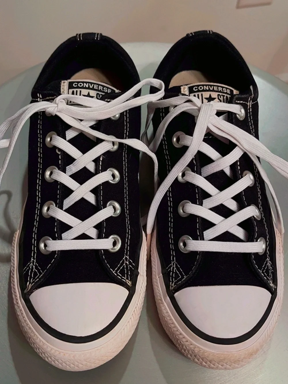 Converse Chuck Taylor All Star Unisex Low Top Black Canvas Sneakers Kids Size 4Y